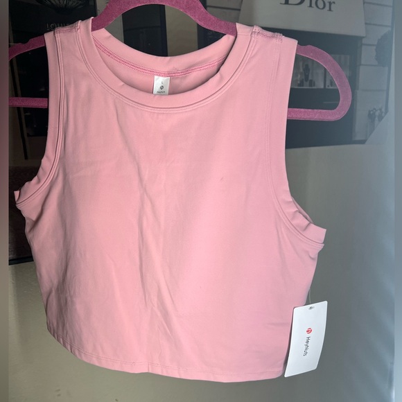 3 Crop top bundle - Picture 6 of 7